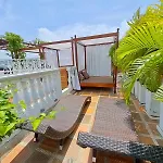 Life Is Good Cartagena Hostel