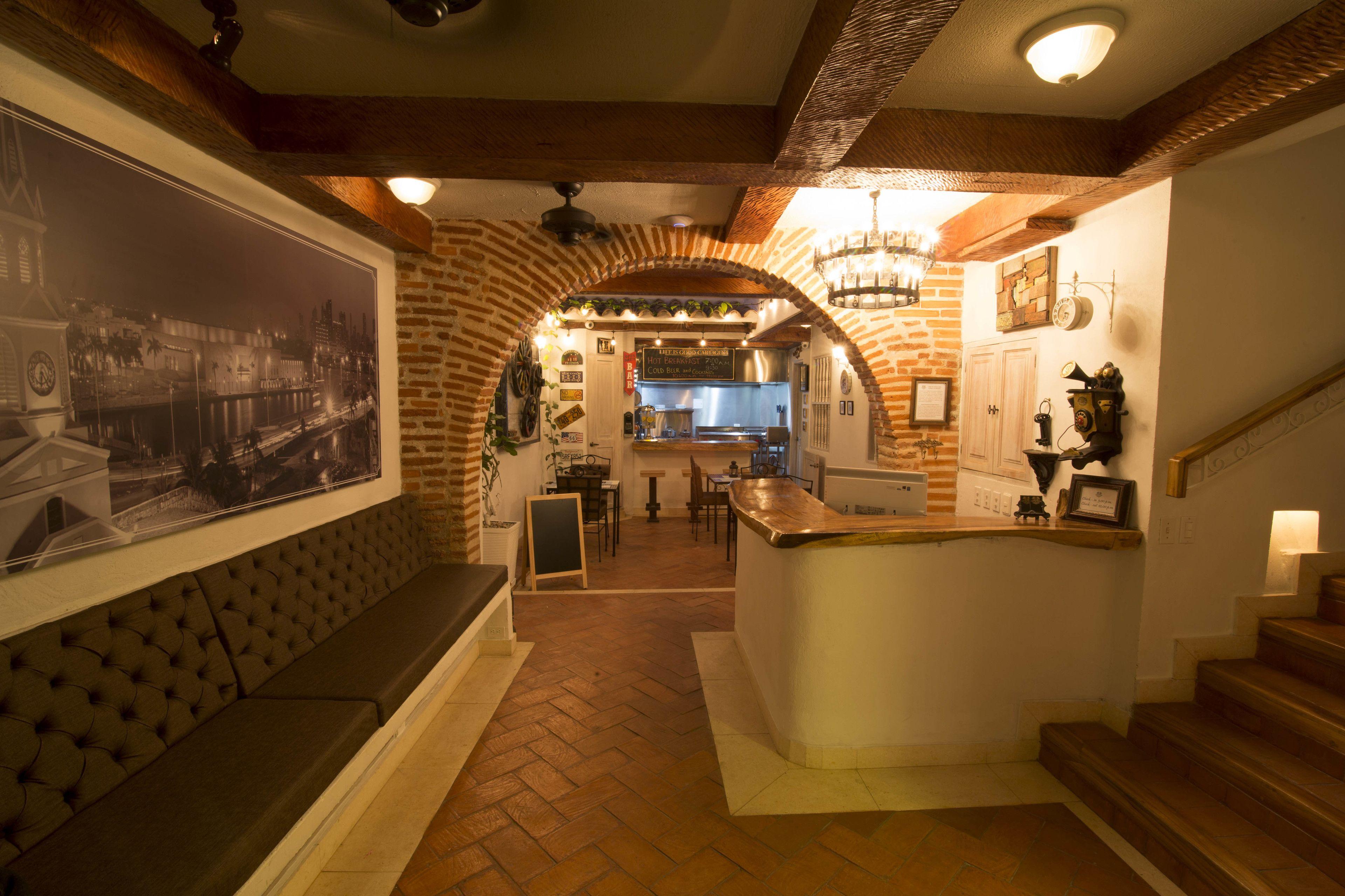 Life Is Good Cartagena