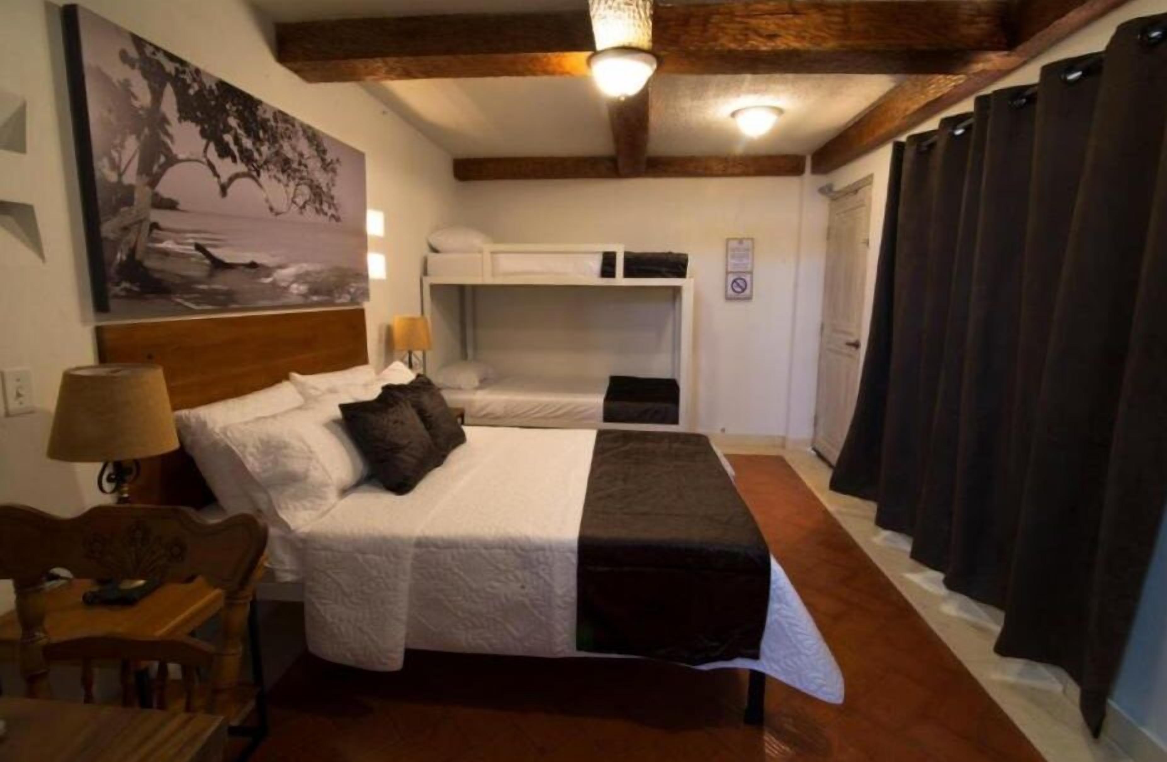 Life Is Good Cartagena