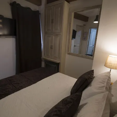 Life Is Good Hostal Cartagena