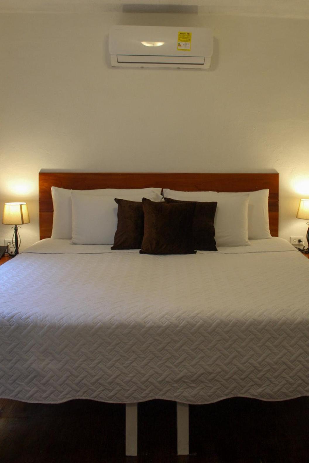 Life Is Good Albergue Cartagena
